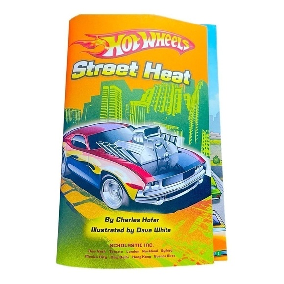 Scholastic educational kids books set of four age 5+ - Picture 7 of 11